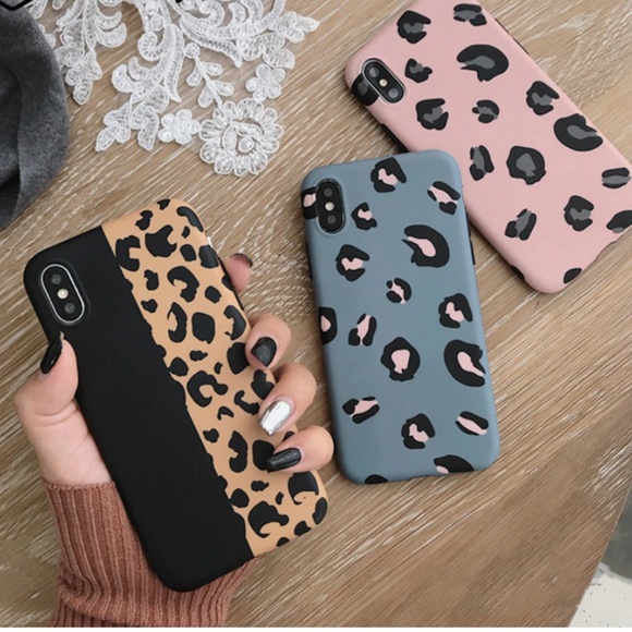 iPhone XR Leopard Print Cell Phone Case Cover - Picture 2 of 2
